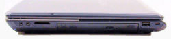 Aansluitingen rechts: microfoon, koptelefoon, 1 x USB 2.0, kaartlezer en cd/dvd brander